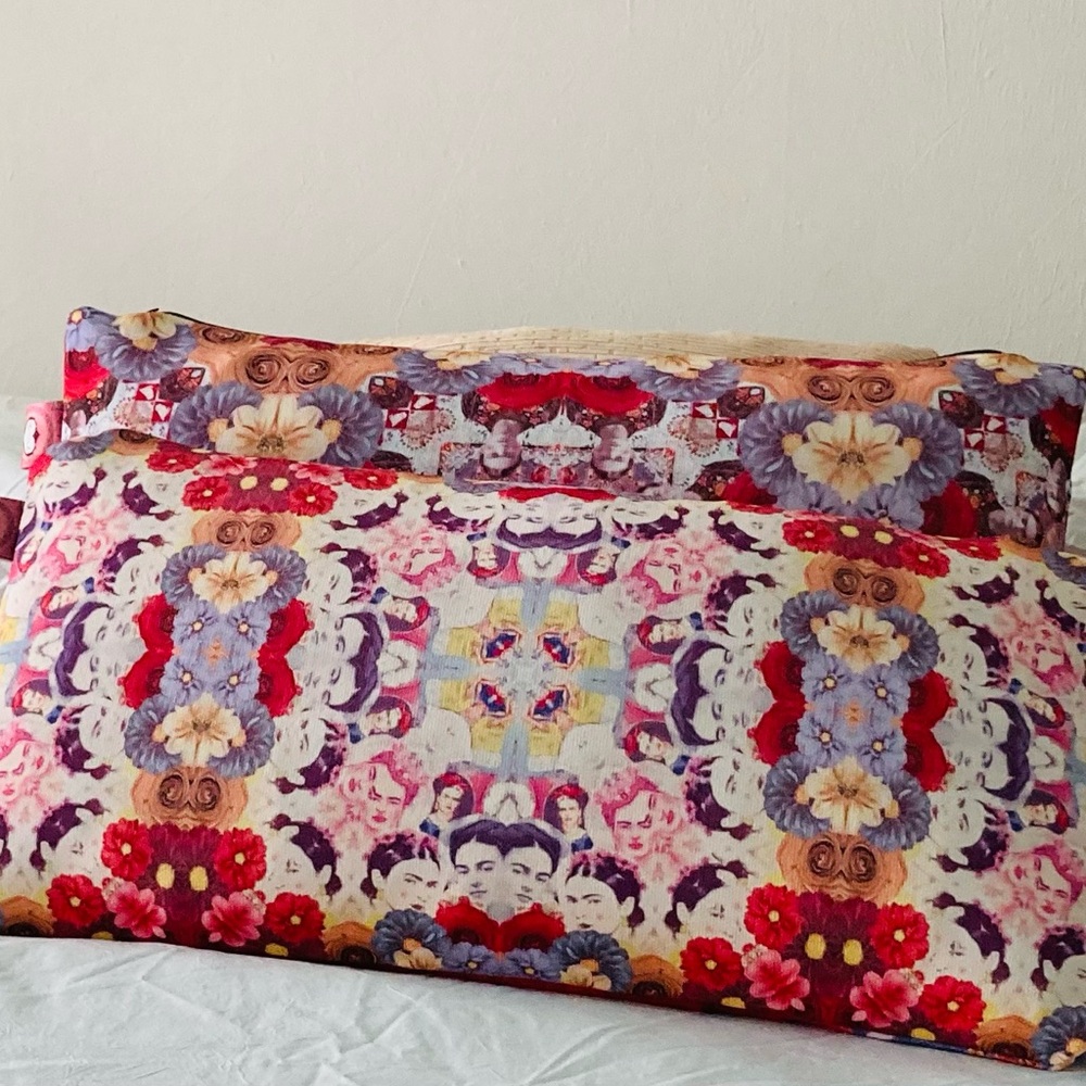 2 Nuvula REVERSIBLE Frida Kahlo Kaleidoscope Covers 24x12” NWOT MSRP: $69-89